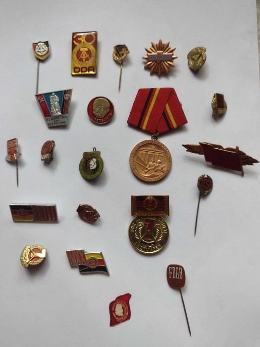 Insigne, decorații, ordine vechi