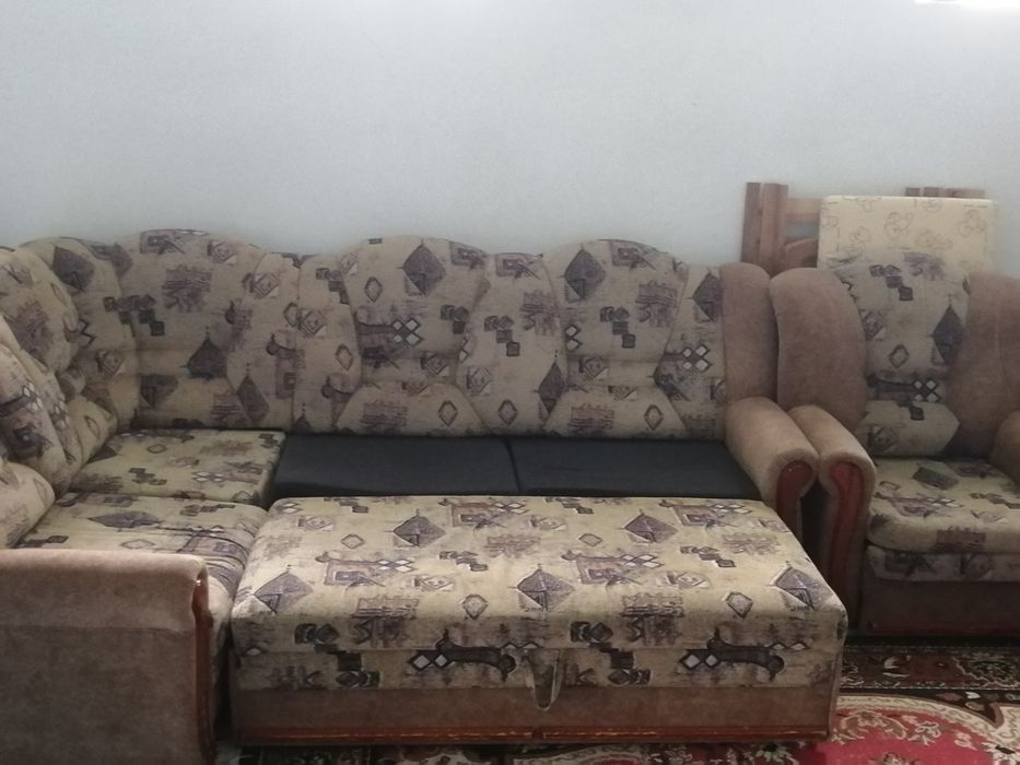 Продам диван в отличном состоянии