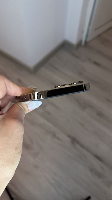 iPhone 14 Pro Max / 1TB / Gold