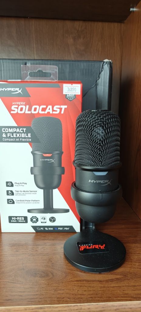 Микрофон HyperX Solocast