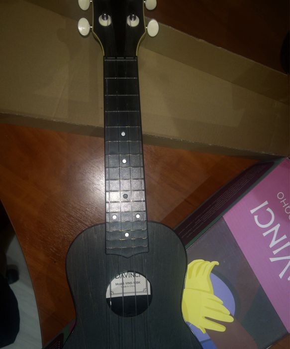 Укелеле от DaVinci