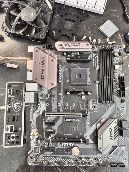 Материнская плата am4 / AM4 / АМД