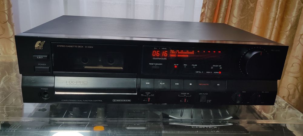 Deck Sansui D-C301/