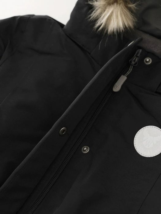 Куртка на девочку 6-7 лет