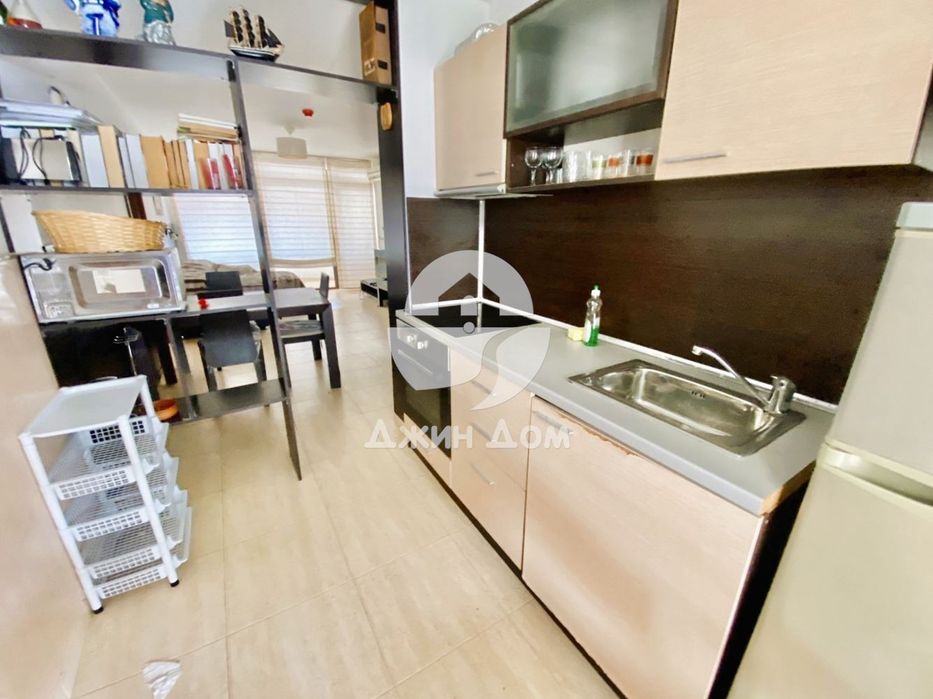 Продава се Тристаен апартамент в Свети Влас - 85 кв.м за 1177 €/кв.м - Снимка #2