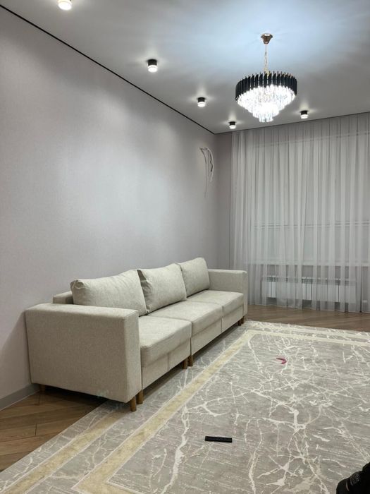 Диван в хорошем состоянии