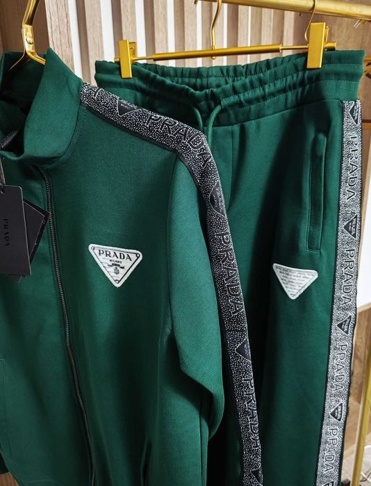 Trening Prada barbati model 2025