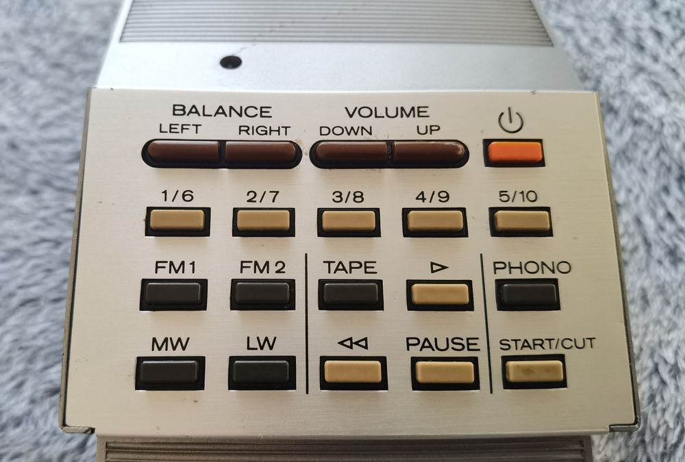 Telecomanda Hitachi RB-900