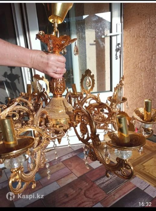 Люстра подвесная