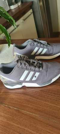 Adidas torsion,marimea 38,in conditii bune