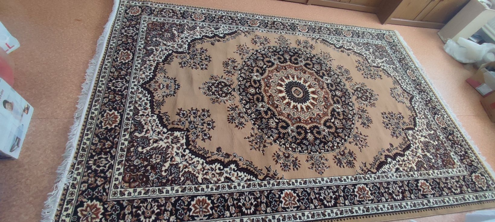 Продам ковер 2*3 м