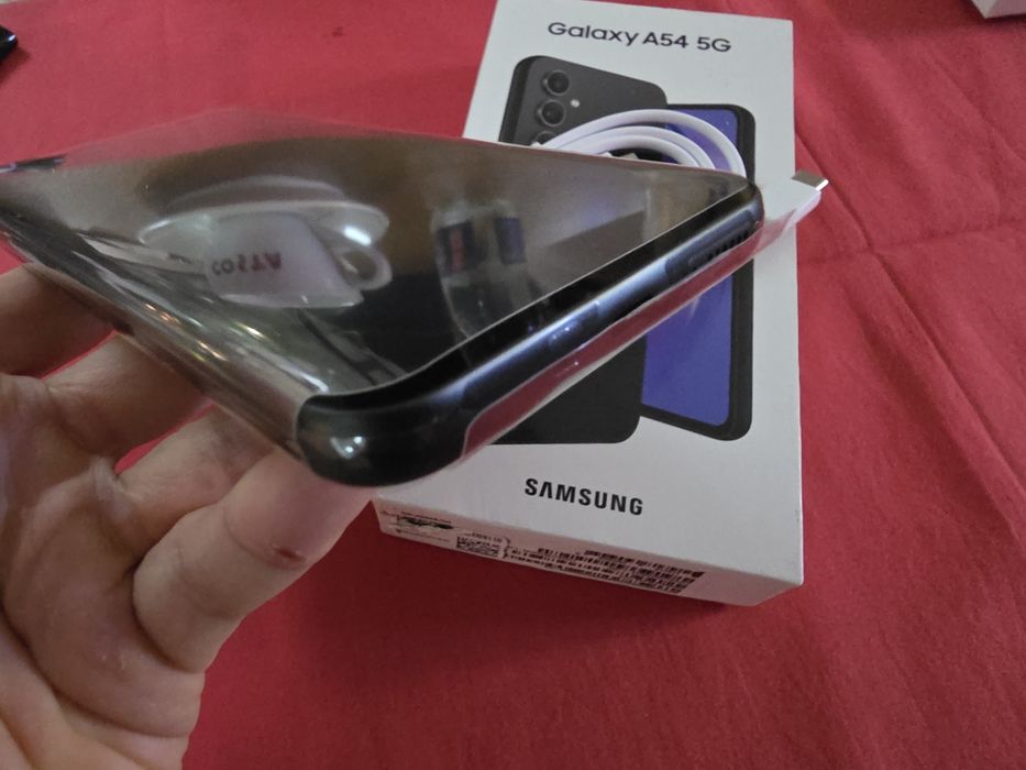 -Samsung A54-5G, Nou, 256Gb, 8Ram, 0 cicluri incarcare, nefolosit, Neg