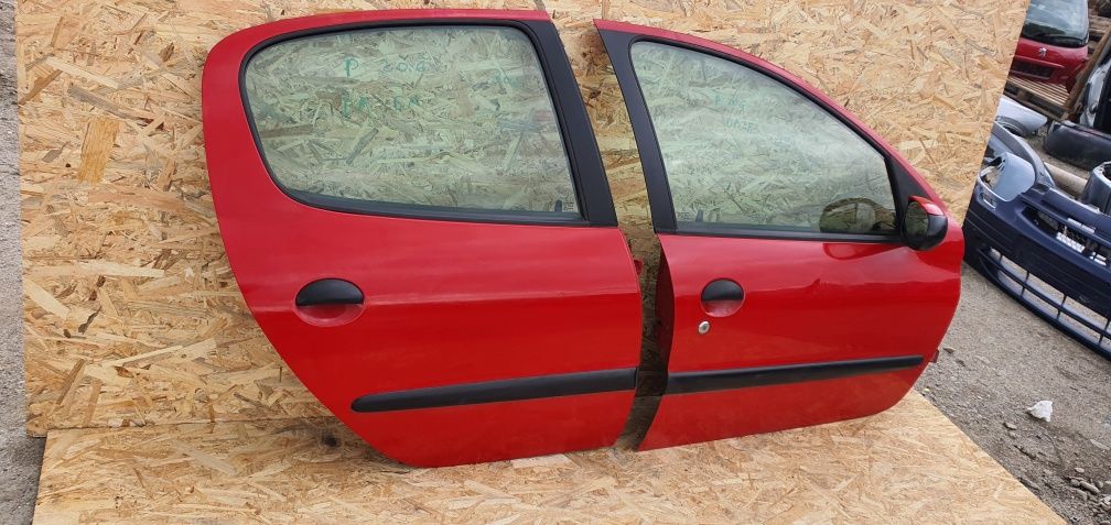 Ușă / portieră Peugeot 206 față și spate, stanga și dreapta fără rugin