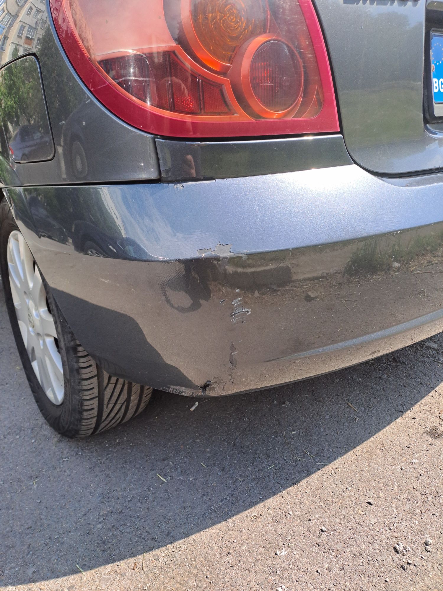 Nissan Almera 2004г. 1.5 dci 82 hp