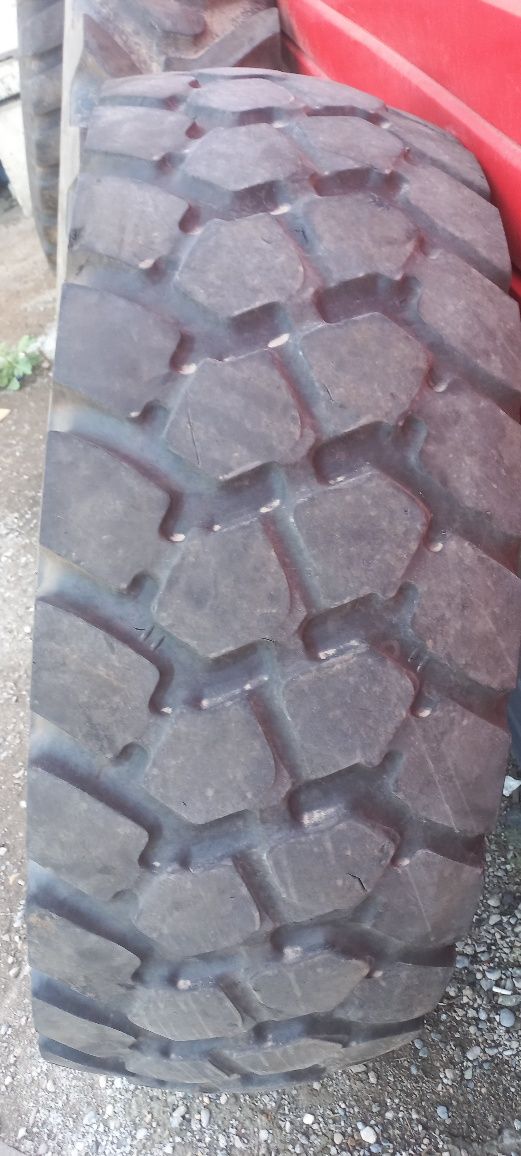 Продам балоны бу 16 R 20