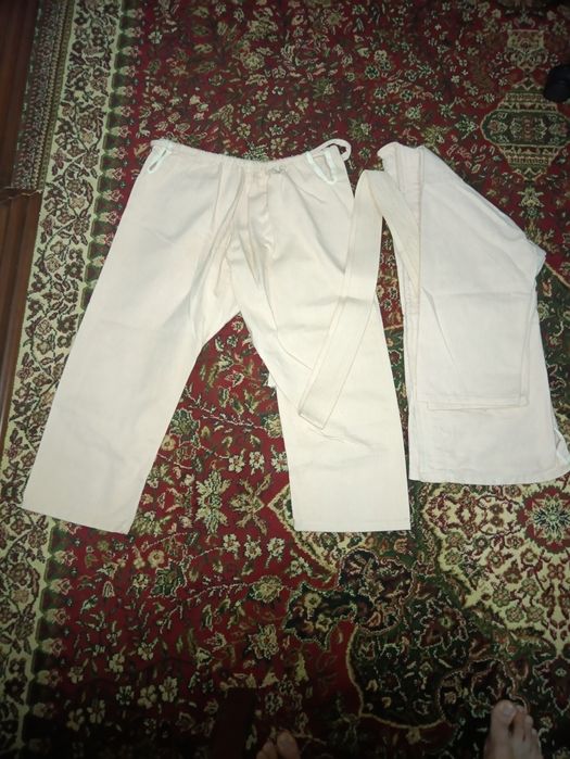 Кимано для 8-10 лет.