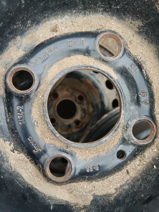 Продам комплект железных дисков