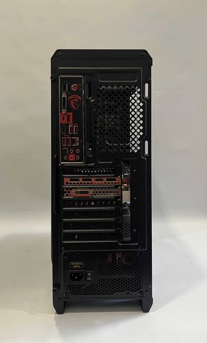 Геймърски компютър Intel Core i7 7700, GTX 1080 8GB, 16GB ram