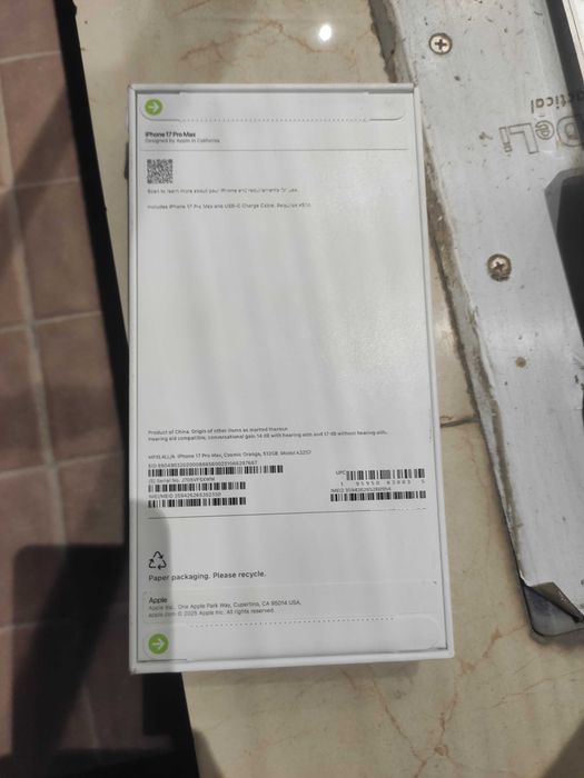 iPhone 17 Pro max 512 orange