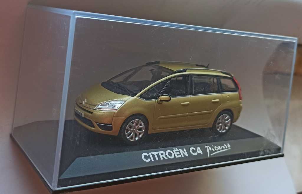 Macheta Grand Citroen C4 Picasso Mk1 Facelift - Norev 1/43