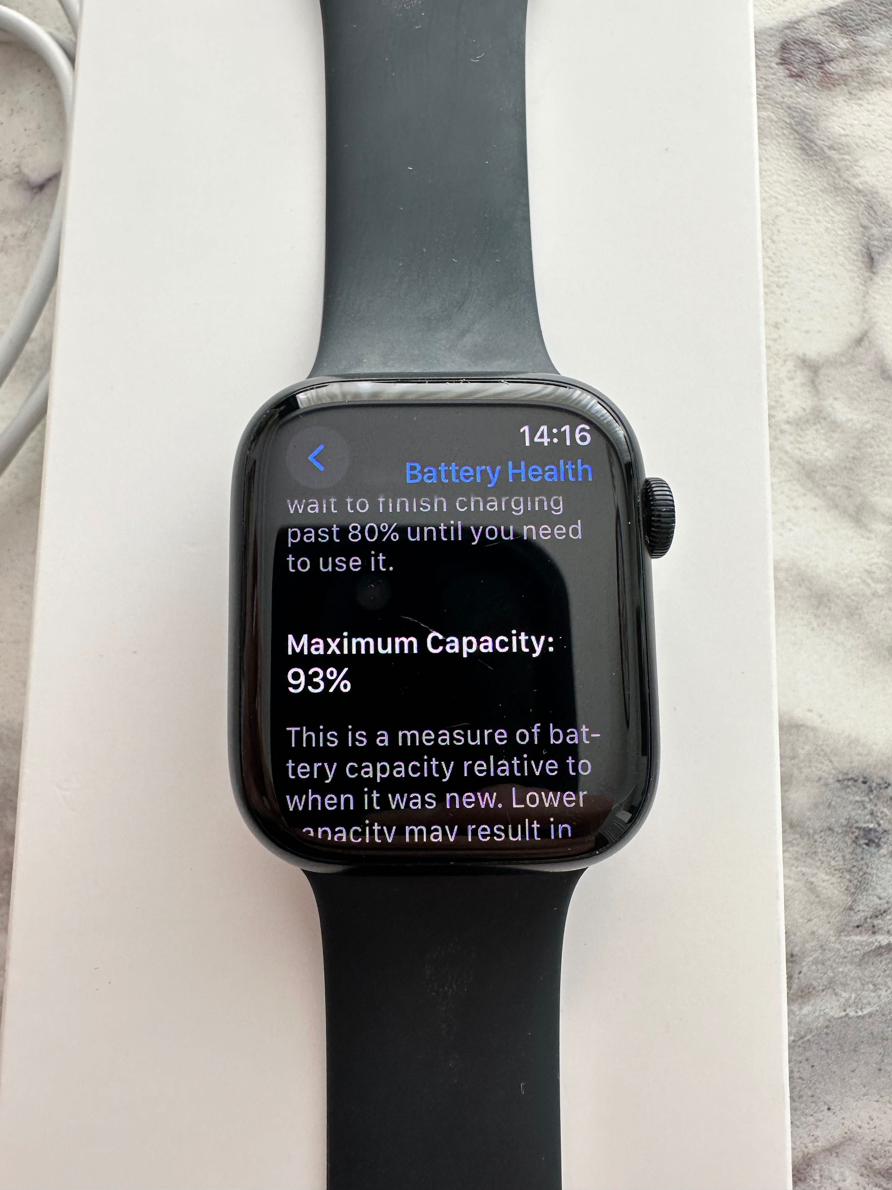 Apple Watch seria 7 45 mm GPS - Midnight Aluminium -