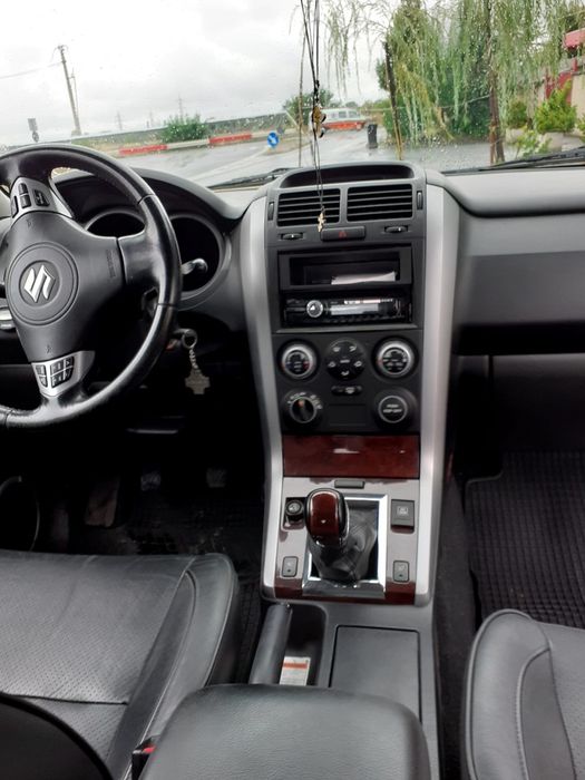 Suzuki Grand Vitara 2