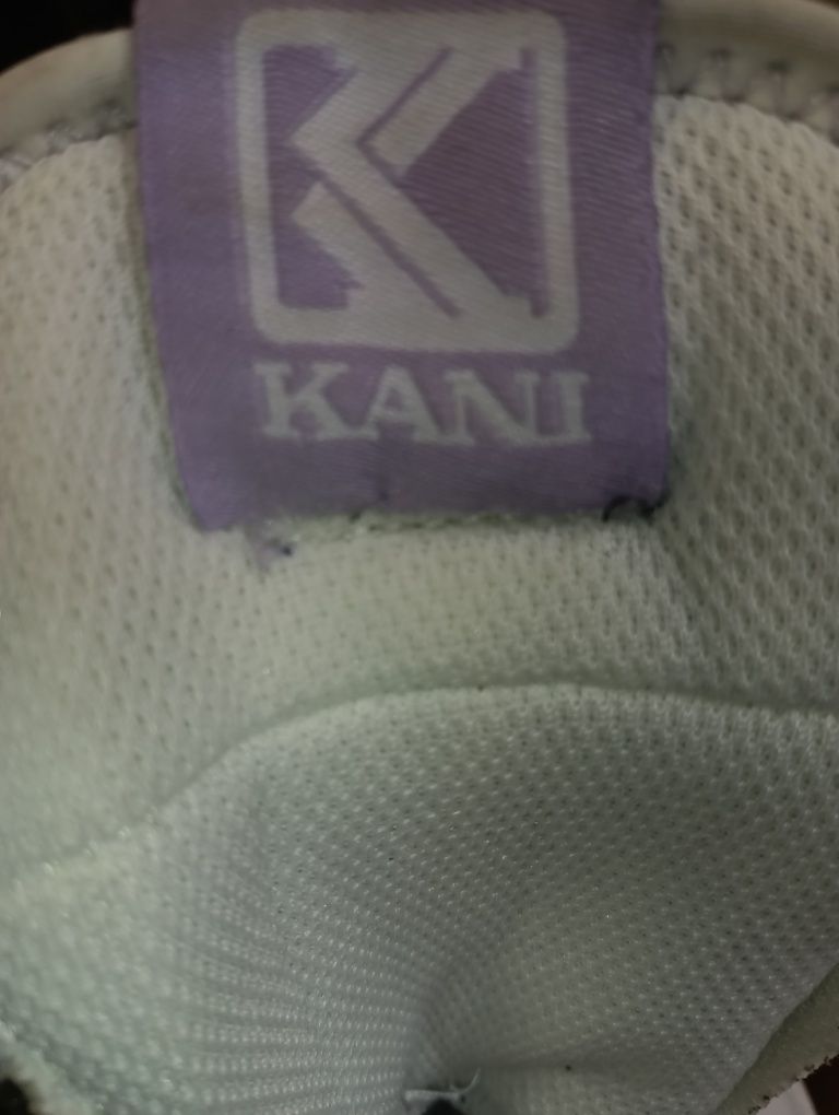 Karl Kani N 39 кожени - 37 лв