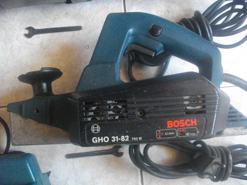 Синя Профи/Зелена Серия  BOSCH Ел.Ренде Хобел Швейцария/Герм 900W-450W