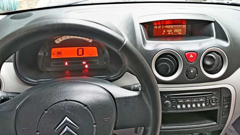 Citroen C3 1.4i, 73 к.с. 2006г. 119600 км. от първи собственик!