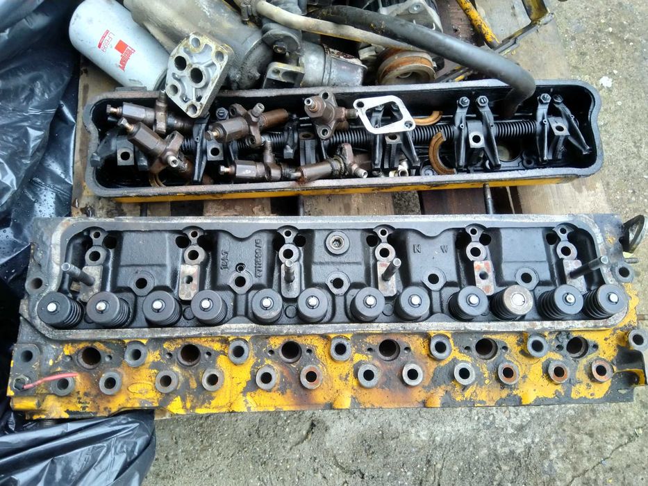 Dezmembrez motor Perkins TW6.354