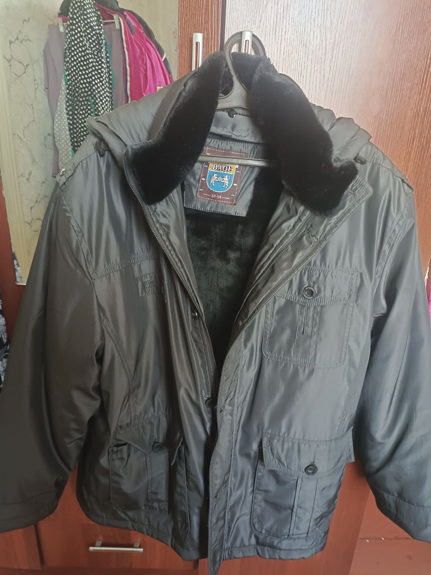 Продам куртку муж
