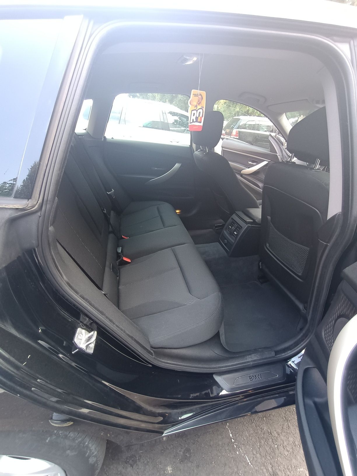Vând BMW 318 GT an 2016
