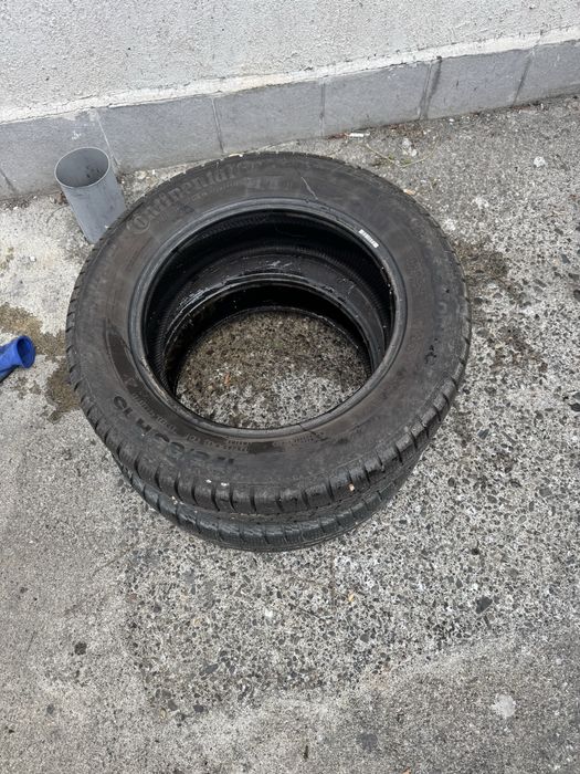 4 бр. Зимни гуми 15 цола 175/65/15 CONTINENTAL