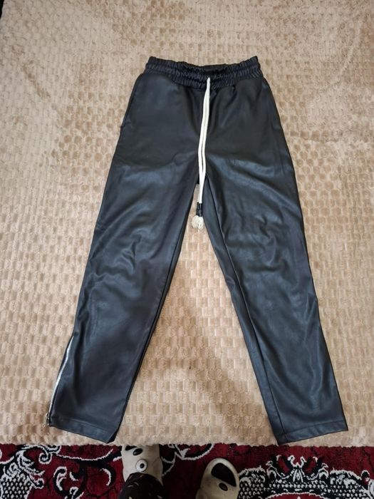 Pantaloni de piele Young Rich white