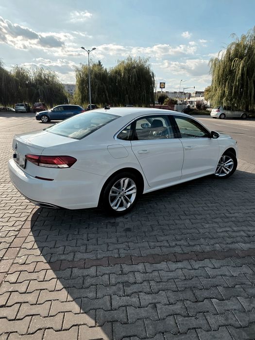Vand urgent  Passat 2021 .2.0 l TSI BENZINA 190 CAI