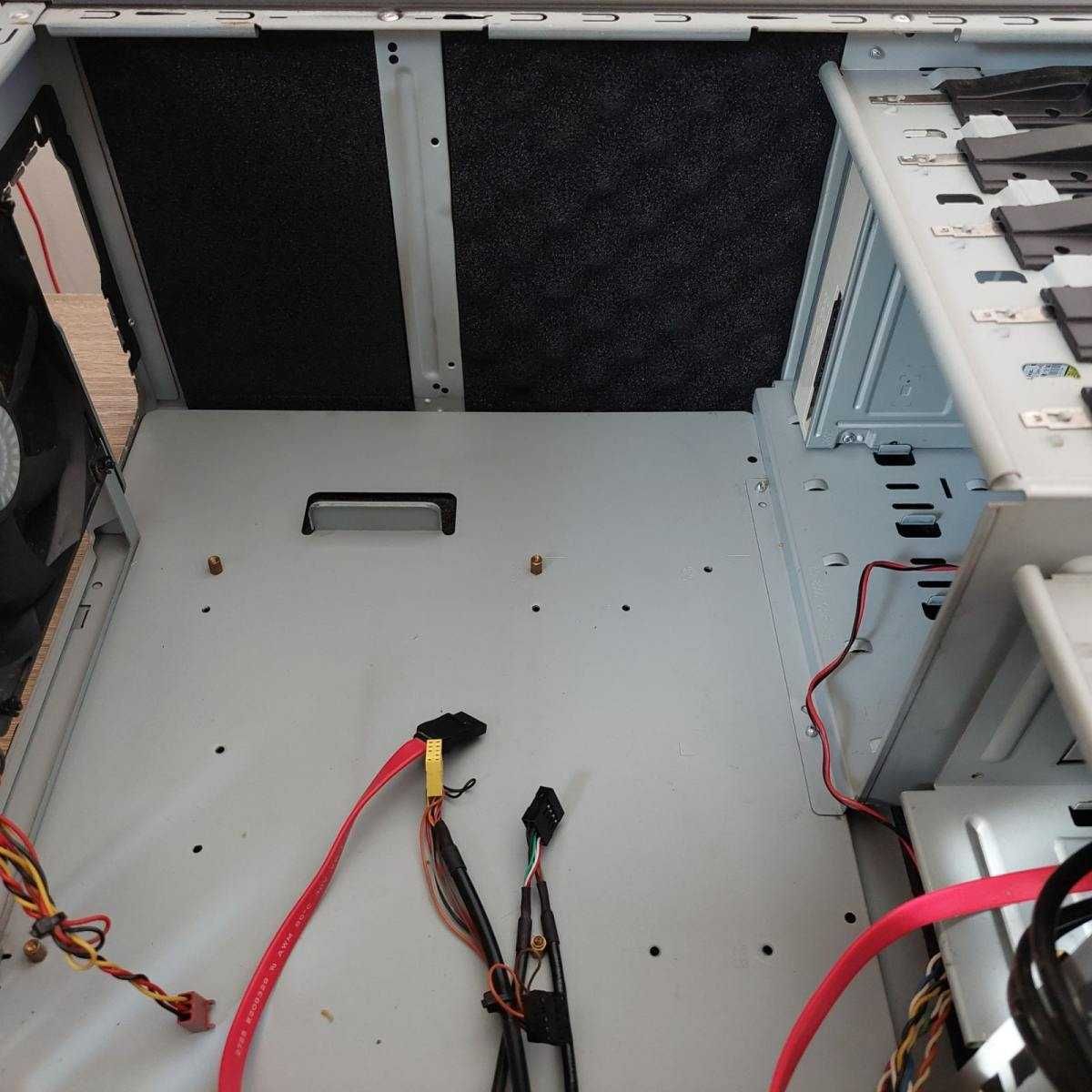 Компютърна кутия Cooler Master