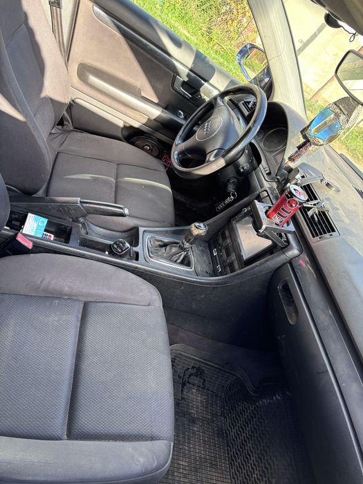 Vand sau schimb Audi A4 B6 2003 131cp