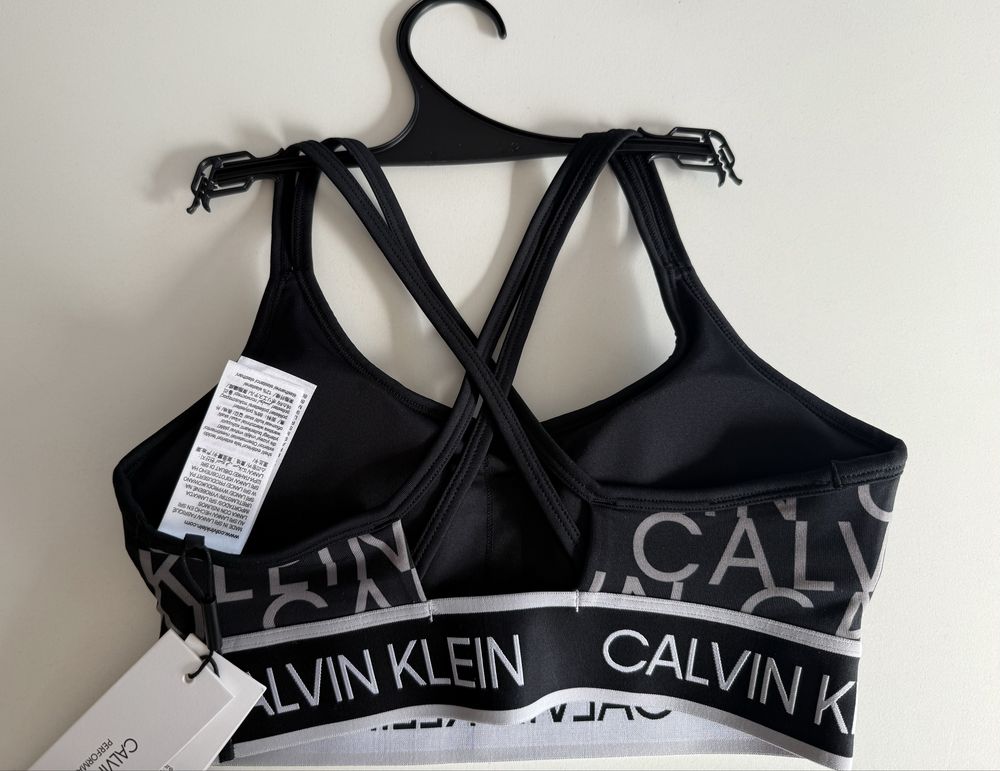 Спортно бюстие Calvin Klein /XS, S, M/