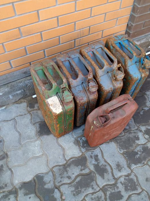 Продам канистры для ГСМ