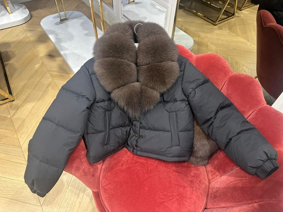 Geacă puffer cu guler blană naturală