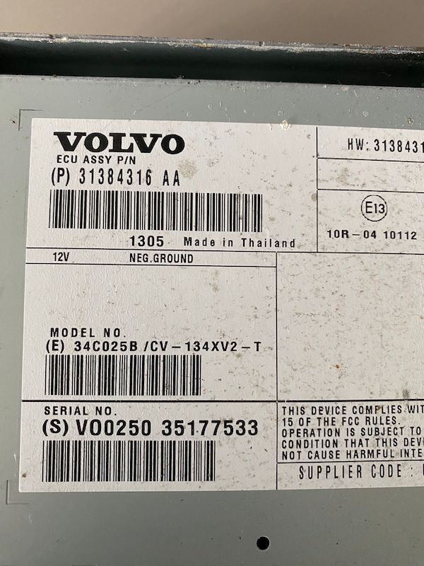 Statie Audio Volvo V40 31384316