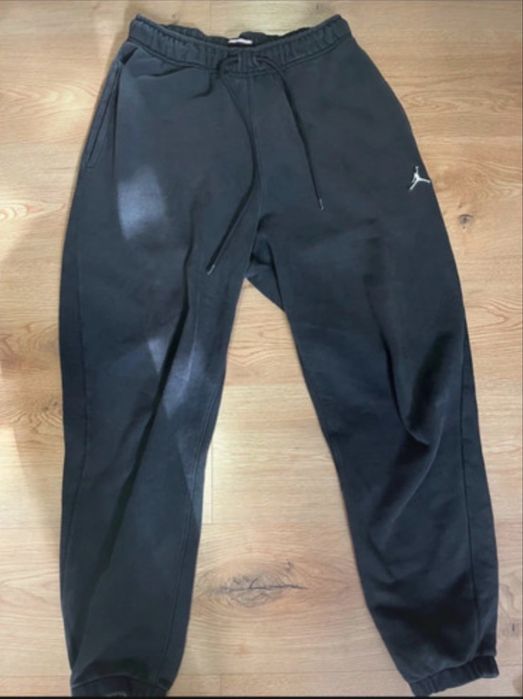 Vand pantaloni jordan