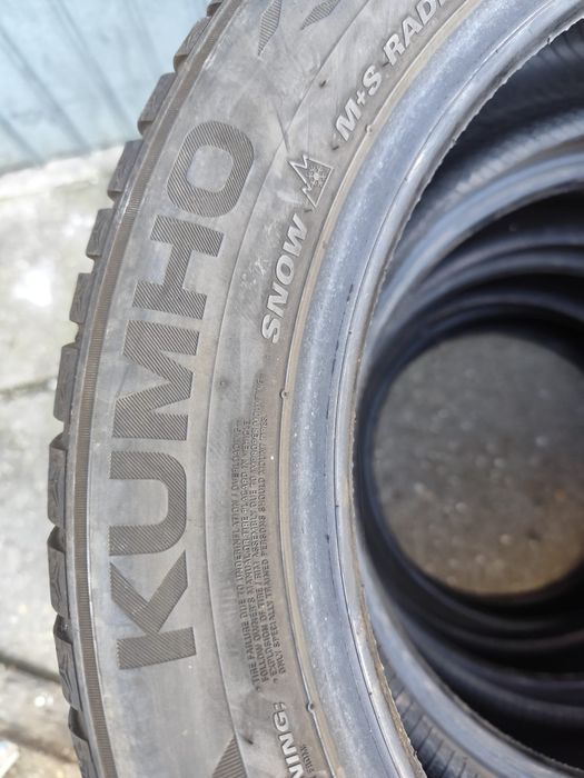 Anvelope 205 55 r17 iarna Kumho