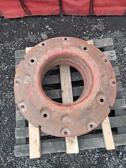 Vând contragreutăți roți tractor Fiat Utb Fahr