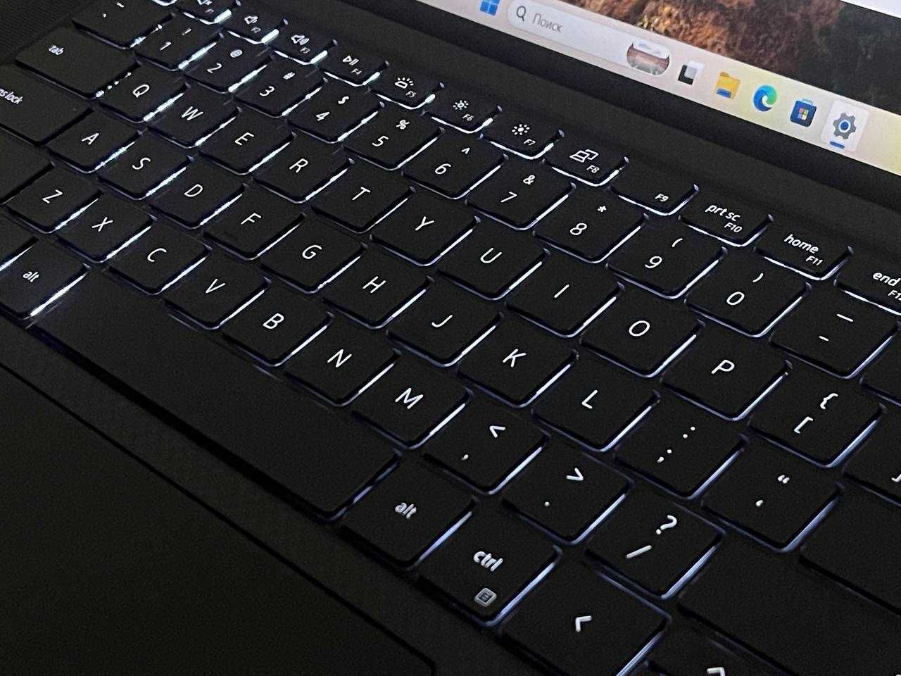 DELL XPS 15 Core i7-13700H озу32гб 1T ssd Intel Arc A370M