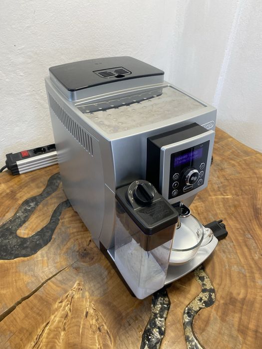 expresor / espressor delonghi magnifica S