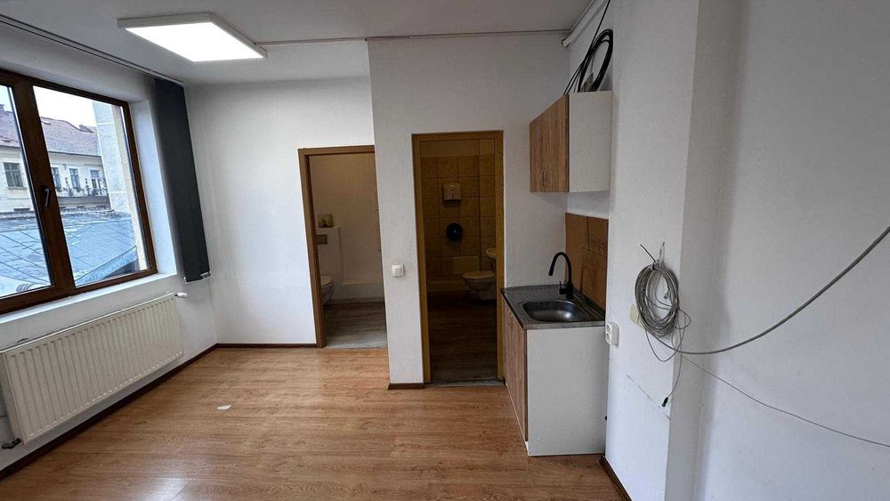 Spatiu de birouri de inchiriat in centru