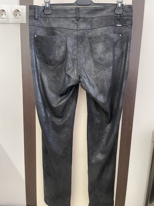 Черен панталон с имитиращ кожен ефект на марка Кенсол /Kensol, 50