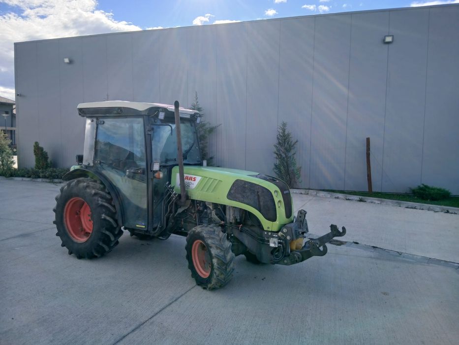 Tractor Claas Nexos 240 vl
