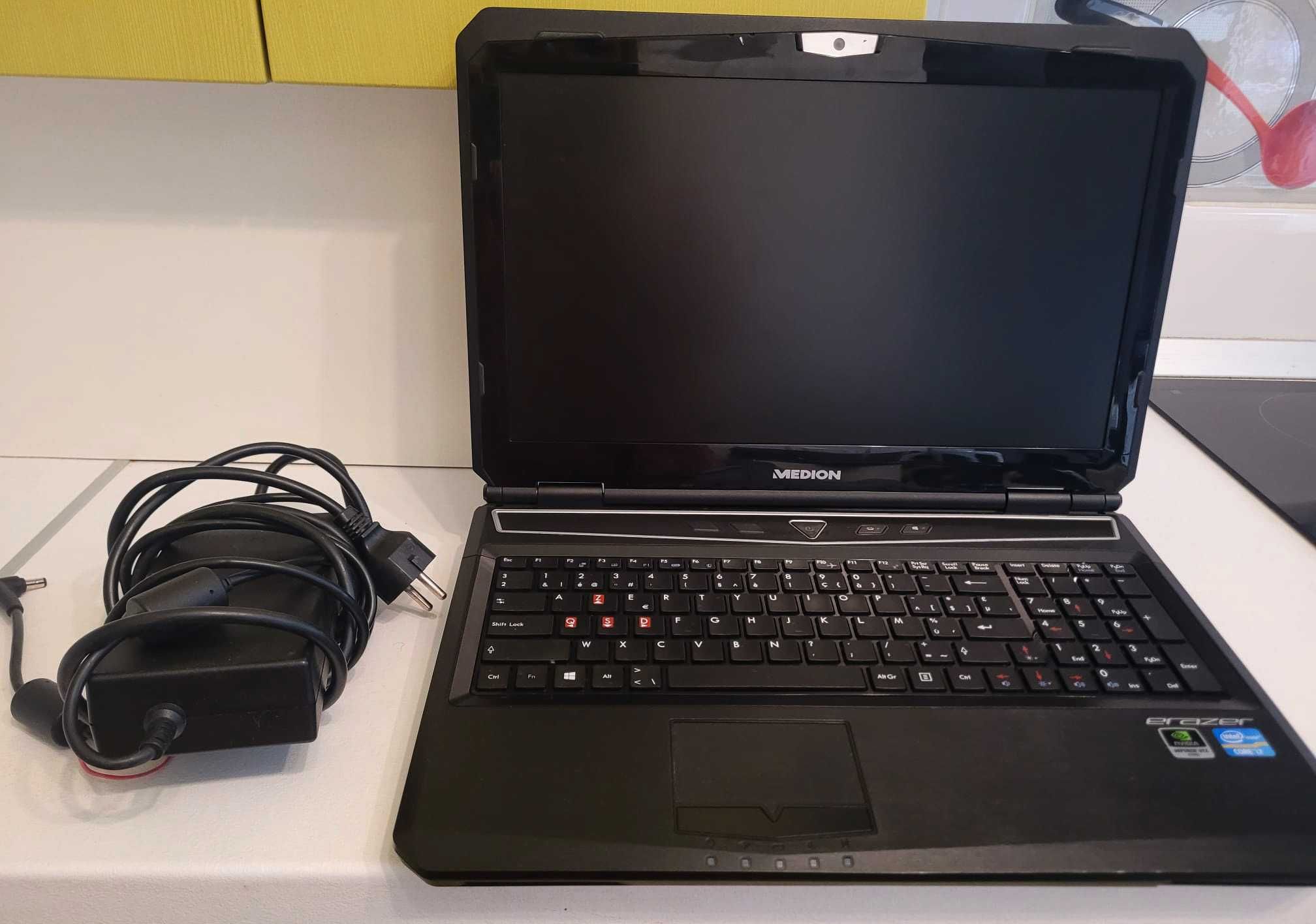 Laptop Medion Erazer Gaming - Intel i7, placă video NVIDIA